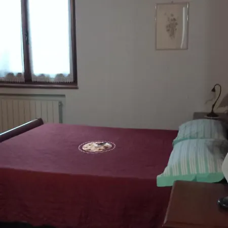 Azienda Agrituristica La Borgaccia 팜스테이 *