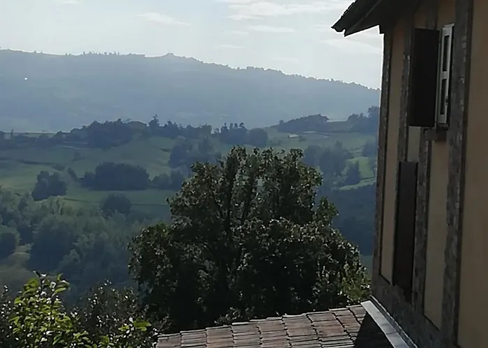 Lantgård Azienda Agrituristica La Borgaccia Baiso